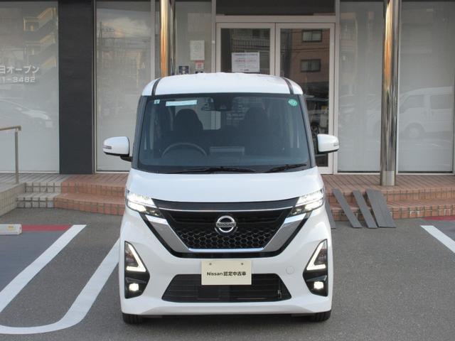 �w�b�h���C�g�ɉ����āA�t�H�O�����v�����ڂ��Ă���܂��̂ŁA�R���𑖂�ۂ����E���m�ۂ��₷���ł��I