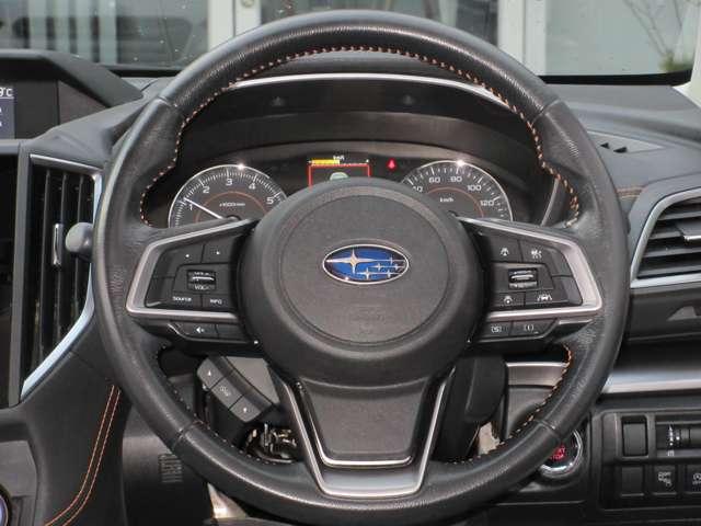 �X�e�A�����O�X�C�b�`���ځI�n���h���ЂƂŎ�𗣂��Ȃ��Ă��^�]�����������炳�Ȃ��Ă����삪�o���ĕ֗��ł�