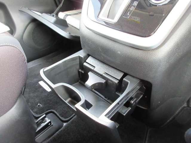 �����o�����̃h�����N�z���_�[��