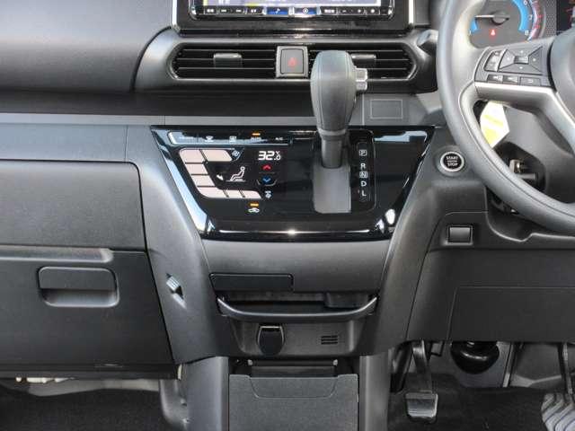 ルークス ６６０　ハイウェイスターＸ　社外メモリーナビ・地デジＴＶ・アランドビュ　誤発進抑制装置　アラウンドビュモニター　左右パワースライドドア　ＡＷ　ＳＲＳ　キーフリーシステム　ドライブレコーダ　地デジ　車線逸脱防止　ハイビームアシスト（7枚目）