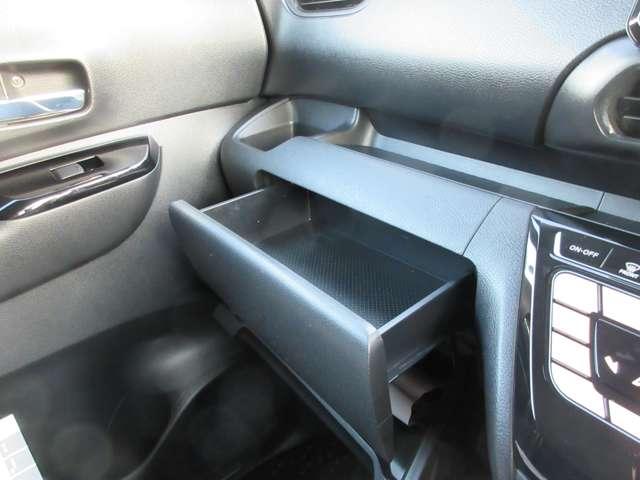 ルークス ６６０　ハイウェイスターＸ　社外メモリーナビ・地デジＴＶ・アランドビュ　誤発進抑制装置　アラウンドビュモニター　左右パワースライドドア　ＡＷ　ＳＲＳ　キーフリーシステム　ドライブレコーダ　地デジ　車線逸脱防止　ハイビームアシスト（15枚目）