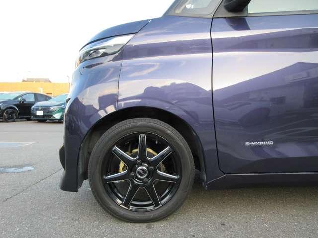 ルークス ６６０　ハイウェイスターＸ　社外メモリーナビ・地デジＴＶ・アランドビュ　誤発進抑制装置　アラウンドビュモニター　左右パワースライドドア　ＡＷ　ＳＲＳ　キーフリーシステム　ドライブレコーダ　地デジ　車線逸脱防止　ハイビームアシスト（27枚目）