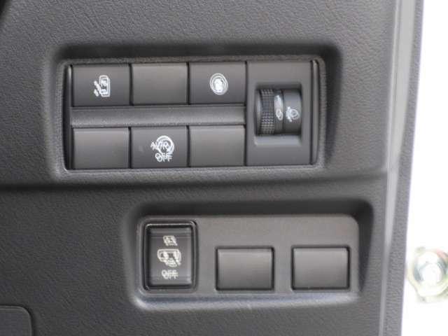 ルークス ６６０　ハイウェイスターＸ　メモリーナビ　タイヤ４本新品交換　左側自動スライドドア　誤発進抑制装置　ワンオ－ナ－　ＡＷ　ＳＲＳ　キーフリーシステム　地デジ　スマートキ　イモビライザー　オートエアコン　パワステ　ナビＴＶ　ＡＢＳ（12枚目）