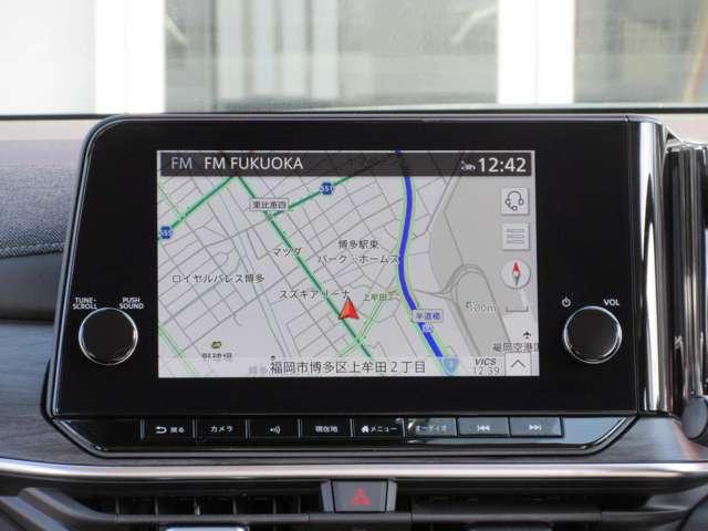 ���Y�����̃������[�i�r�t���ł��B�m��Ȃ��ꏊ�ɂ��o�����̍ۂɂ͔��Ɋ��􂵂܂��B�a�����������������𓋍ڂ��Ă���܂��̂ŁA�^�]���ł��n���Y�t���[�ɂĒʘb���s�����Ƃ��ł��܂��B