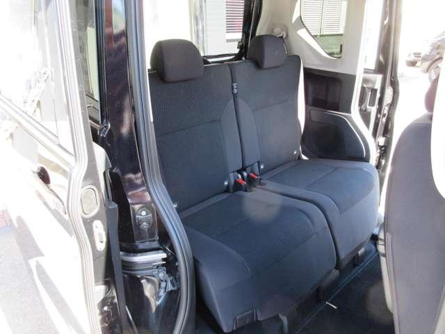 ���A�V�[�g�͍��E�񕪊��őO��X���C�h�⃊�N���C�j���O���\�Ȃ̂ŁA����������A�L�X�߂����܂���B