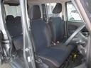 クッション性能が高く、程よく体をホールドしてくれるフロントシートなので、ゆったりとした運転を楽しんで頂けます。