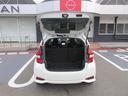 リアゲートはたくさん買い物したときでも積み込みやすい開放口となっております。少ない力で開閉もできるので、使いやすいですよ♪