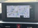 メモリーナビ付きです。知らない場所にお出かけの際には非常に活躍します。Ｂｌｕｅｔｏｏｔｈを搭載しておりますので、運転中でもハンズフリーにて通話を行うことができます。