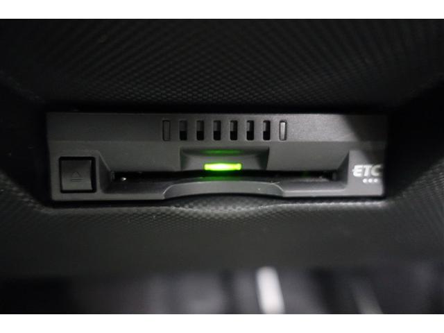 ライズ Ｚ　誤発進抑制機能　エアコン　テレビ　スマートキー＆プッシュスタート　地デジＴＶ　ＶＳＡ　盗難防止装置　ミュージックプレイヤー接続可　アイドリングストップ機能　クルコン　バックモニター　ＬＥＤヘッドライト（16枚目）