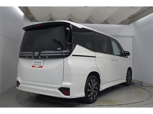 ヴォクシー Ｓ－Ｚ　ＤＶＤ再生機能　スマートキープッシュスタート　両側電動パワースライドドア　パワーウインドウ　１オナ　ＥＴＣ車載器　ＬＥＤライト　デュアルエアコン　アルミホイール　盗難防止装置　記録簿　横滑り防止機能（3枚目）