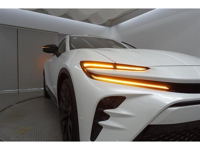 クラウンスポーツ Ｚ　フルセグテレビ　１オーナー　ＥＴＣ車載器　ＴＶナビ　クルコン　横滑り防止装置　エアバッグ　本革　ＡＣ１００Ｖ　ミュージックプレイヤー接続可　メモリナビ　ドラレコ　キーレス　盗難防止装置　ＡＢＳ　記録簿（22枚目）