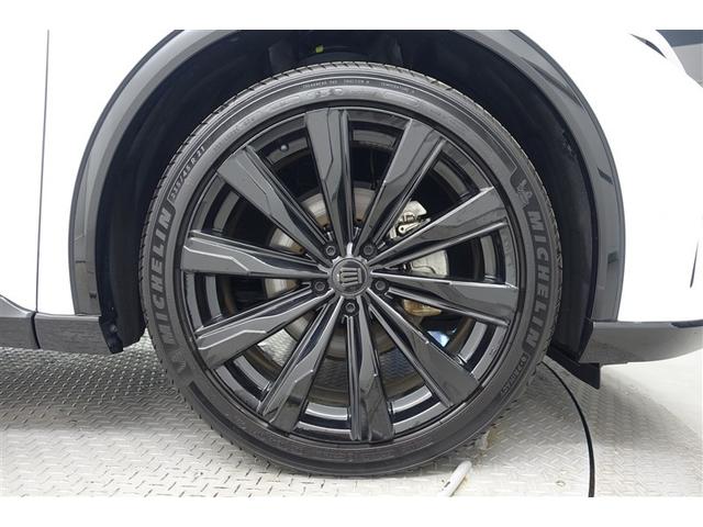 クラウンスポーツ Ｚ　フルセグテレビ　１オーナー　ＥＴＣ車載器　ＴＶナビ　クルコン　横滑り防止装置　エアバッグ　本革　ＡＣ１００Ｖ　ミュージックプレイヤー接続可　メモリナビ　ドラレコ　キーレス　盗難防止装置　ＡＢＳ　記録簿（25枚目）