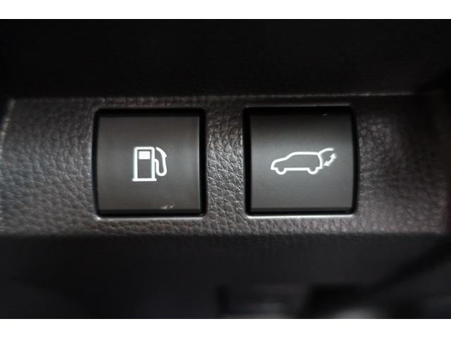 クラウンスポーツ Ｚ　フルセグテレビ　１オーナー　ＥＴＣ車載器　ＴＶナビ　クルコン　横滑り防止装置　エアバッグ　本革　ＡＣ１００Ｖ　ミュージックプレイヤー接続可　メモリナビ　ドラレコ　キーレス　盗難防止装置　ＡＢＳ　記録簿（30枚目）