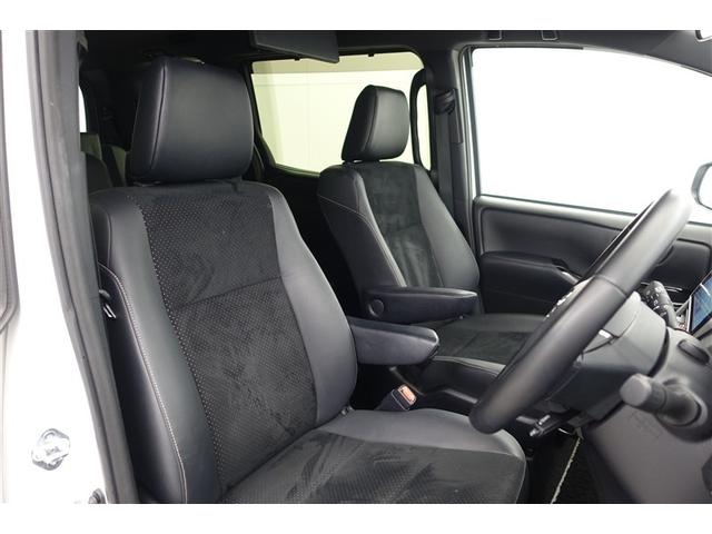 ヴォクシー ZS 煌III プリクラッシュ スマートキ アイスト DVD再生機能 記録簿付き 横滑り防止装置 ナビTV アルミ 三列シート WAC 盗難防止 オートエアコン キーレス ETC装備 パワステ メモリナビ クルコン(5枚目)