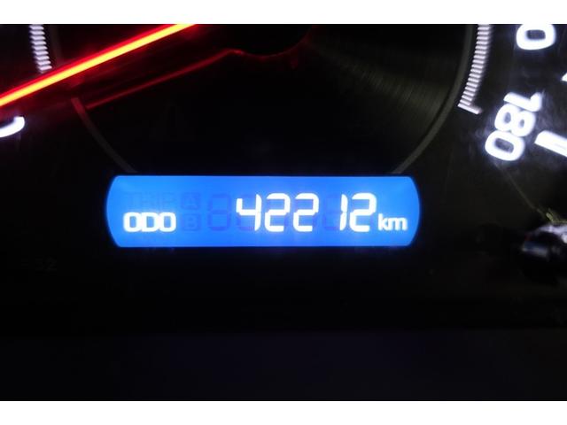 ヴォクシー ZS 煌III プリクラッシュ スマートキ アイスト DVD再生機能 記録簿付き 横滑り防止装置 ナビTV アルミ 三列シート WAC 盗難防止 オートエアコン キーレス ETC装備 パワステ メモリナビ クルコン(16枚目)