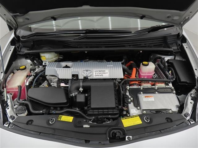 プリウス S アイドリングストップ搭載 Bモニタ- インテリキー デュアルエアバック エアB イモビライザー ナビTV AUTOエアコン 横スベリ防止 アルミホイール ETC装備 ABS サイドエアバッグ(19枚目)