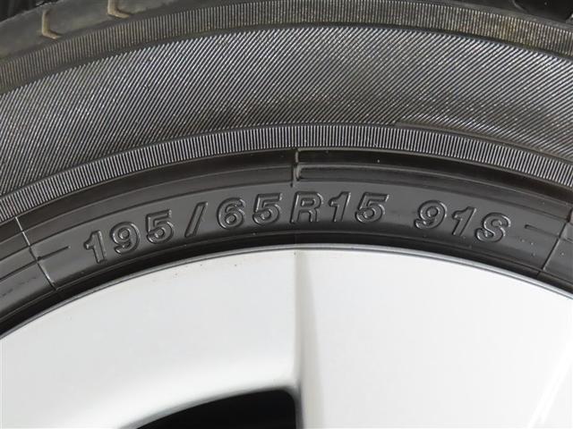 プリウス S アイドリングストップ搭載 Bモニタ- インテリキー デュアルエアバック エアB イモビライザー ナビTV AUTOエアコン 横スベリ防止 アルミホイール ETC装備 ABS サイドエアバッグ(27枚目)