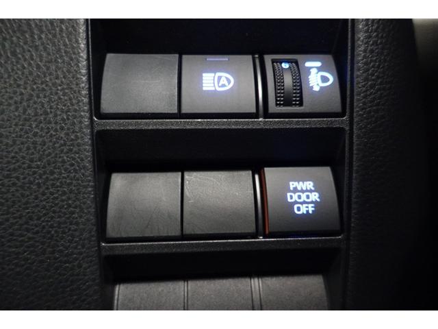 ノア S-G ワンオーナー車 横滑り防止 Bモニター クルコン スマートキ アルミホイール リアオートエアコン AAC ナビ&TV ETC車載器 イモビライザー LEDライト キーレス ウォークスルー 記録簿(30枚目)