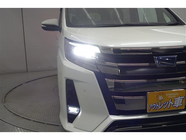 ノア ハイブリッドＳｉ　ダブルバイビーＩＩ　Ｂカメラ　横滑り防止装置　記録簿有　ＬＥＤ　地デジ　ドラレコ　ミュージックプレイヤー接続可　１オーナー　オートクルーズ　ＤＶＤ再生可　メモリナビ　エアバッグ　ＥＴＣ　ナビ＆ＴＶ　３列シート　ＡＢＳ（22枚目）