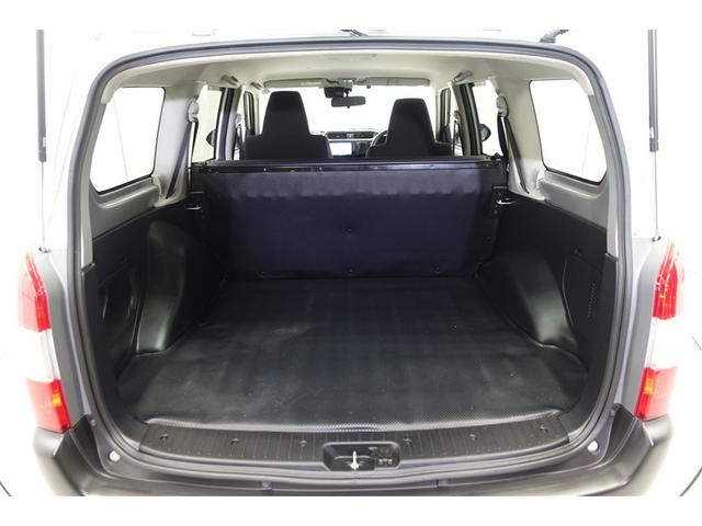 プロボックス ＧＬ　点検記録簿　運転席エアバック　パワーウインド　ＴＳＳ　Ｗエアバッグ　パワーステアリング　横滑り防止機能　エアコン　ＤＶＤ　Ｂカメラ　キーレスキー　ＡＢＳ　ナビ　メモリナビ　アイドルストップ　ＥＴＣ付（9枚目）