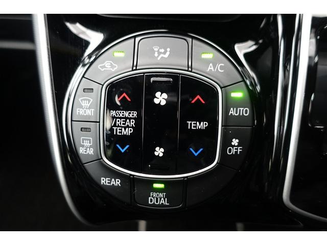 ヴォクシー ＺＳ　煌ＩＩＩ　プリクラッシュ　スマートキ　アイスト　ＤＶＤ再生機能　横滑り防止装置　ナビＴＶ　アルミ　三列シート　ＷＡＣ　盗難防止　オートエアコン　キーレス　ＥＴＣ装備　パワステ　メモリナビ　クルコン　ＡＢＳ（17枚目）