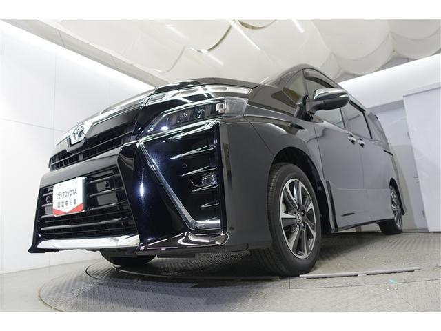 ヴォクシー ＺＳ　煌ＩＩＩ　プリクラッシュ　スマートキ　アイスト　ＤＶＤ再生機能　横滑り防止装置　ナビＴＶ　アルミ　三列シート　ＷＡＣ　盗難防止　オートエアコン　キーレス　ＥＴＣ装備　パワステ　メモリナビ　クルコン　ＡＢＳ（21枚目）