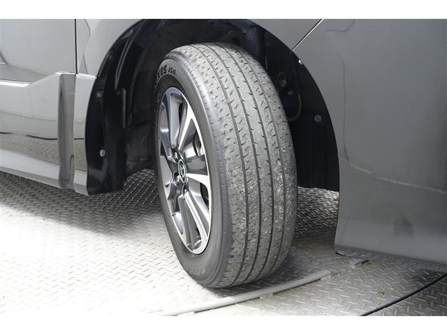 ヴォクシー ＺＳ　煌ＩＩＩ　プリクラッシュ　スマートキ　アイスト　ＤＶＤ再生機能　横滑り防止装置　ナビＴＶ　アルミ　三列シート　ＷＡＣ　盗難防止　オートエアコン　キーレス　ＥＴＣ装備　パワステ　メモリナビ　クルコン　ＡＢＳ（26枚目）