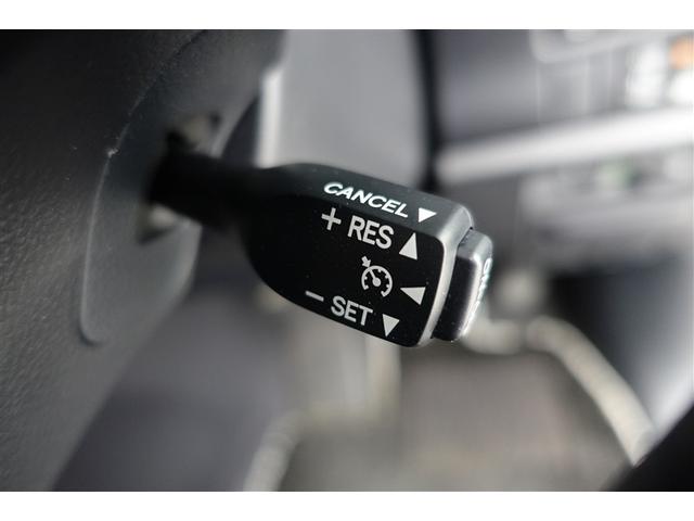 ヴォクシー ＺＳ　煌ＩＩＩ　プリクラッシュ　スマートキ　アイスト　ＤＶＤ再生機能　横滑り防止装置　ナビＴＶ　アルミ　三列シート　ＷＡＣ　盗難防止　オートエアコン　キーレス　ＥＴＣ装備　パワステ　メモリナビ　クルコン　ＡＢＳ（35枚目）