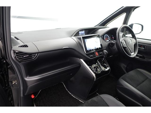 ヴォクシー ＺＳ　煌ＩＩＩ　プリクラッシュ　スマートキ　アイスト　ＤＶＤ再生機能　横滑り防止装置　ナビＴＶ　アルミ　三列シート　ＷＡＣ　盗難防止　オートエアコン　キーレス　ＥＴＣ装備　パワステ　メモリナビ　クルコン　ＡＢＳ（38枚目）