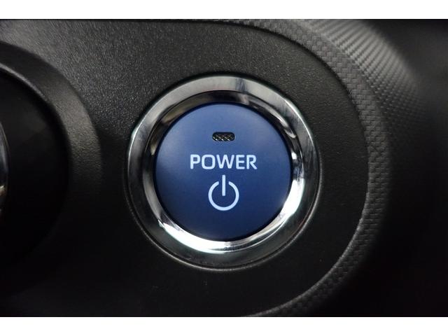 ライズ Ｚ　衝突軽減Ｂ　定期点検記録簿　Ｂカメラ　ＬＥＤライト　フルセグＴＶ付　クルーズコントロール　スマートキー　ＡＣ　ＴＶ　アルミホイール　イモビ　ＥＴＣ車載器　キーレス　サイドカーテンエアバック　１オーナー（9枚目）