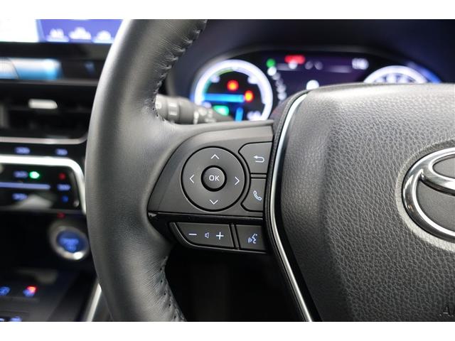 �X�e�A�����O�X�C�b�`���ځI�n���h�������𗣂��Ȃ��Ă��A�茳�̃X�C�b�`�ŉ��ʒ��߂Ȃǂ��o���܂��B�^�]�ȂɎ��������炳�Ȃ��Ă����삪�o���Ĉ��S�ł��I