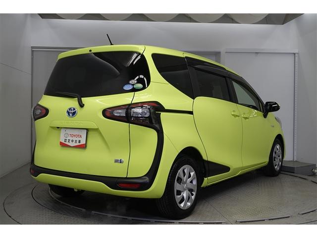 �o�b�N�h�A�͑傫����ɒ��ˏオ��܂��̂ŉו��̏o��������ȒP�ɏo���܂��B�J�̓��ɂ̓o�b�N�h�A���J�����ɂȂ��Ă���܂��恙