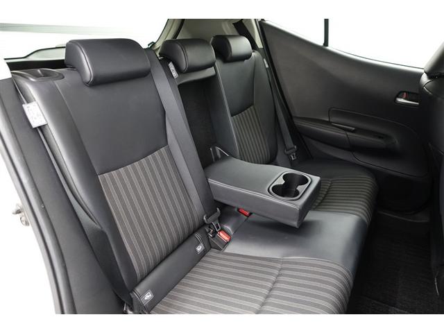 アクア Ｚ　エアバック　ＡＡＣ　ＬＥＤライト　ドラレコ付き　ＡＣ１００Ｖ　助手席エアバック　フルセグテレビ　ＶＳＣ　パワーウィンドウ　メディアプレイヤー接続　整備記録簿　盗難防止システム　アルミホイール　ＥＴＣ（7枚目）