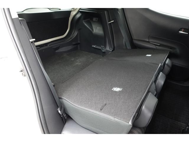 アクア Ｚ　エアバック　ＡＡＣ　ＬＥＤライト　ドラレコ付き　ＡＣ１００Ｖ　助手席エアバック　フルセグテレビ　ＶＳＣ　パワーウィンドウ　メディアプレイヤー接続　整備記録簿　盗難防止システム　アルミホイール　ＥＴＣ（8枚目）