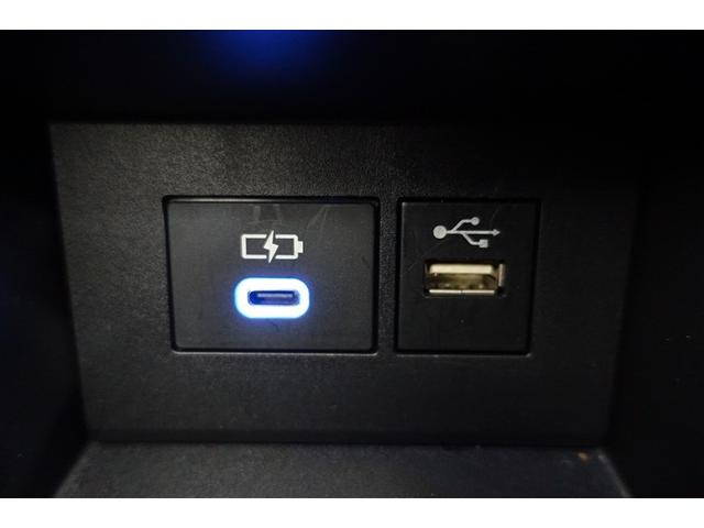 アクア Ｚ　エアバック　ＡＡＣ　ＬＥＤライト　ドラレコ付き　ＡＣ１００Ｖ　助手席エアバック　フルセグテレビ　ＶＳＣ　パワーウィンドウ　メディアプレイヤー接続　整備記録簿　盗難防止システム　アルミホイール　ＥＴＣ（35枚目）