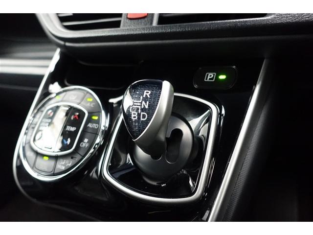 ���V�t�g�����d�q�M���ő��M�ł���V�t�g�E�o�C�E���C���Z�p�̗̍p�ŁA���삵�₷���ʒu�ɃV�t�g���o�[���ݒu����A�V�t�g�`�F���W��ɂ́A���o�[�������I�ɃZ���^�[�ɖ߂�̂ŁA���̑�����f�����s���܂��I