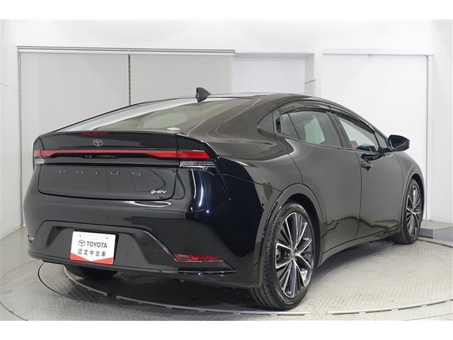 プリウス Ｚ　１オーナー　ＡＣ１００Ｖ　メディアプレイヤー接続　セキュリティー　ＡＷ　オートエアコン　整備記録簿　クルーズコントロール　ドライブレコーダ　ＴＶ　運転席パワーシート　横滑り防止装置　ＥＴＣ付　ＡＢＳ（3枚目）