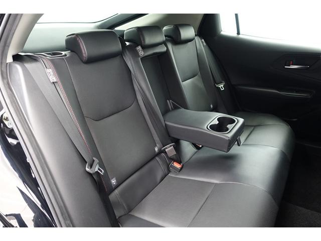 プリウス Ｚ　１オーナー　ＡＣ１００Ｖ　メディアプレイヤー接続　セキュリティー　ＡＷ　オートエアコン　整備記録簿　クルーズコントロール　ドライブレコーダ　ＴＶ　運転席パワーシート　横滑り防止装置　ＥＴＣ付　ＡＢＳ（7枚目）