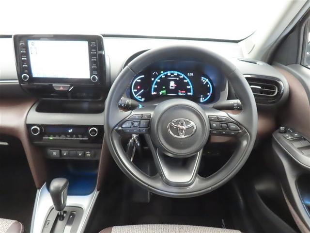 ヤリスクロス ハイブリッドZ スマートエントリー Bカメ ワンオ-ナ- 横滑り防止 フルセグTV 点検記録簿 LEDライト クルーズC ETC付き アルミホイール 助手席エアバッグ オートエアコン パワステ ドライブレコーダ(4枚目)