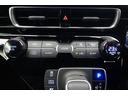 ★エアコンはオートタイプが装着済みです!オートモードにしておけば、車内温度を設定するだけで風の料や吹き出し口の切り替えを機械が行ってくれます!一年中快適な環境を作れますよ♪
