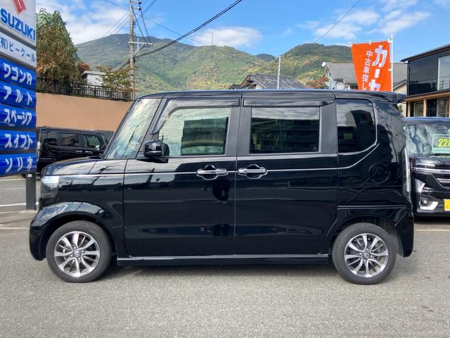 Ｎ－ＢＯＸカスタム ベースグレード　ナビテレビ　バックカメラ　ＥＴＣ　片側パワースライドドア　スマートキー　プッシュスタート　セキュリティー　アイドリングストップ（4枚目）