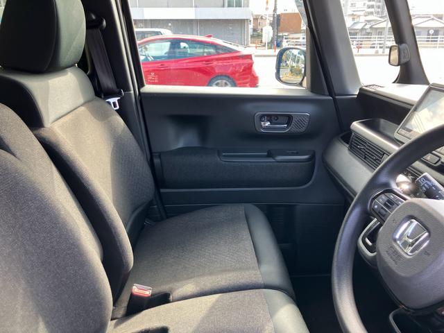 Ｎ－ＢＯＸカスタム ベースグレード　ナビテレビ　バックカメラ　ＥＴＣ　片側パワースライドドア　スマートキー　プッシュスタート　セキュリティー　アイドリングストップ（13枚目）