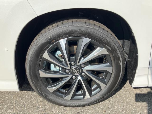 ヴォクシー ハイブリッドＳ－Ｚ　登録済未使用車　ナビテレビ　アラウンドビュー　後席フリップダウンモニター　ＥＴＣ　ヘッドアップディスプレイ　デジタルインナーミラー（5枚目）