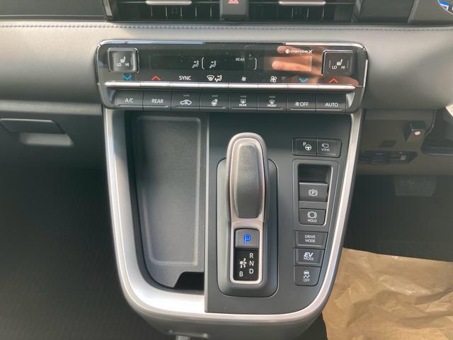 ヴォクシー ハイブリッドＳ－Ｚ　登録済未使用車　ナビテレビ　アラウンドビュー　後席フリップダウンモニター　ＥＴＣ　ヘッドアップディスプレイ　デジタルインナーミラー（34枚目）