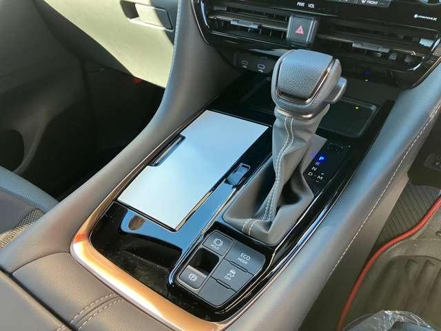 アルファード Ｚ　モデリスタエアロ　ＪＢＬサウンドシステム　サンルーフ　アラウンドビューモニター　デジタルインナーミラー　ナビテレビ　ＥＴＣ　両側パワースライドドア　オットマン　アダプティブクルーズコントロール（10枚目）