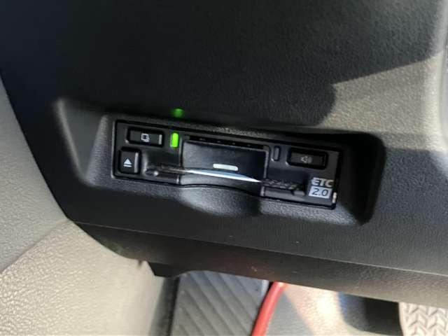 アルファード Ｚ　モデリスタエアロ　ＪＢＬサウンドシステム　サンルーフ　アラウンドビューモニター　デジタルインナーミラー　ナビテレビ　ＥＴＣ　両側パワースライドドア　オットマン　アダプティブクルーズコントロール（12枚目）