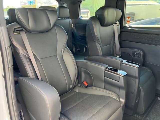 アルファード Ｚ　モデリスタエアロ　ＪＢＬサウンドシステム　サンルーフ　アラウンドビューモニター　デジタルインナーミラー　ナビテレビ　ＥＴＣ　両側パワースライドドア　オットマン　アダプティブクルーズコントロール（16枚目）