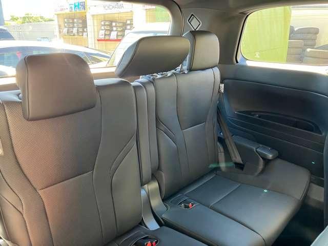 アルファード Ｚ　モデリスタエアロ　ＪＢＬサウンドシステム　サンルーフ　アラウンドビューモニター　デジタルインナーミラー　ナビテレビ　ＥＴＣ　両側パワースライドドア　オットマン　アダプティブクルーズコントロール（19枚目）