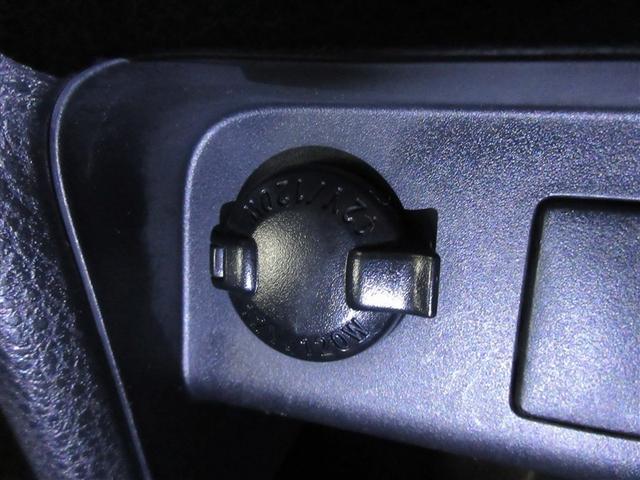 エスクァイア Ｇｉ　フルセグ　メモリーナビ　ＤＶＤ再生　バックカメラ　ＥＴＣ　ドラレコ　両側電動スライド　ＬＥＤヘッドランプ　ウオークスルー　乗車定員８人　３列シート　ワンオーナー　記録簿　アイドリングストップ（26枚目）