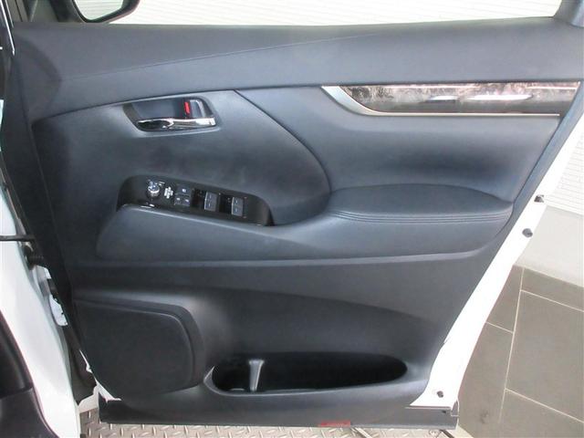 アルファード ２．５Ｓ　タイプゴールドＩＩ　サンルーフ　メモリーナビ　ＤＶＤ再生　後席モニター　バックカメラ　衝突被害軽減システム　ＥＴＣ　両側電動スライド　ＬＥＤヘッドランプ　乗車定員７人　３列シート　ワンオーナー　記録簿（31枚目）